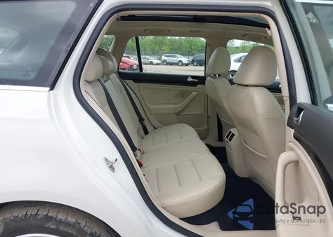 2012 Volkswagen Jetta Sportwagen 2.0L Tdi from USA, damaged, VIN 3VWPL7AJ5CM697167